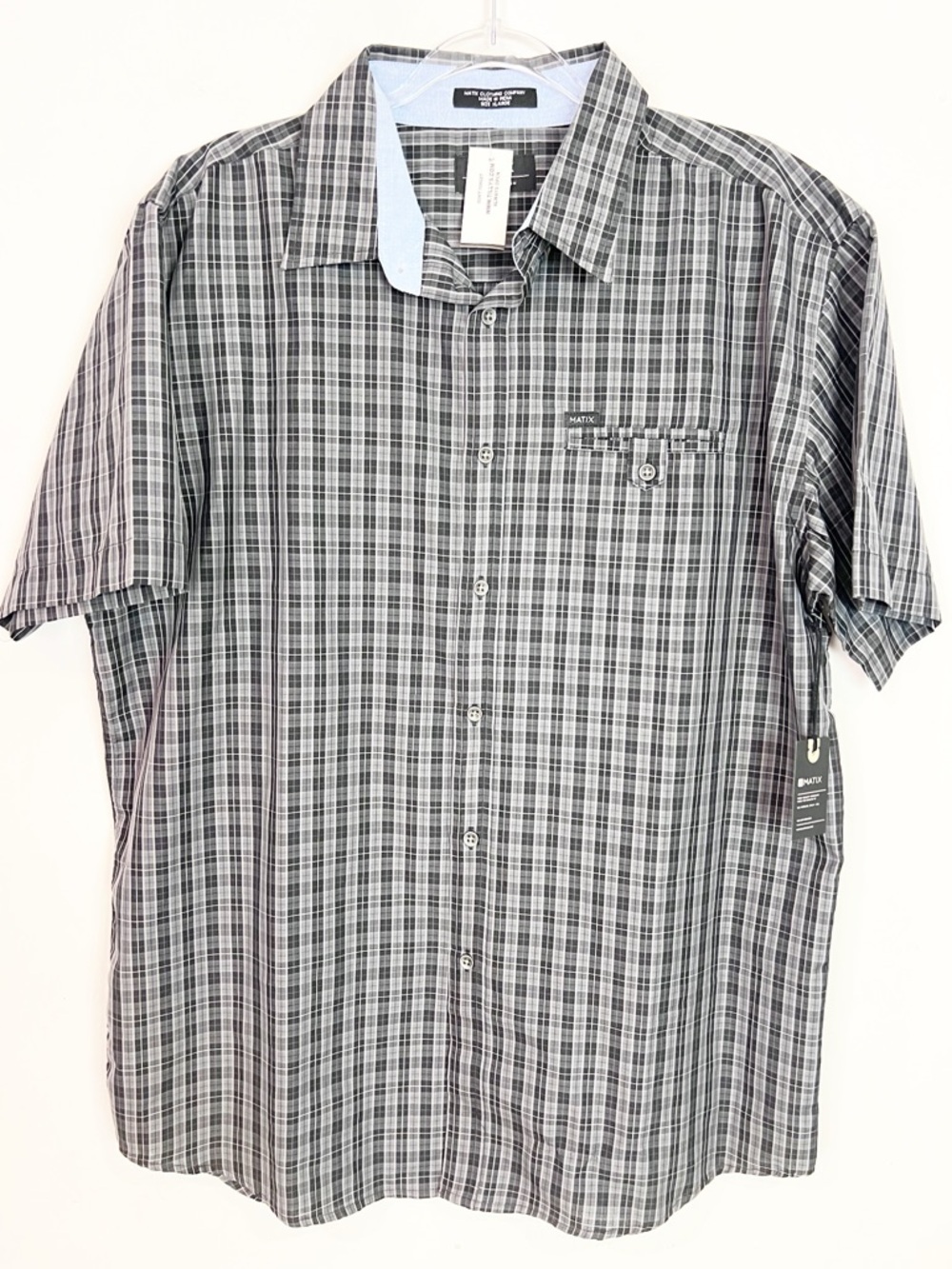 MATIX GRAY BLACK PLAID SHORT SLEEVE BUTTON FRONT SHIRT MENS XL NWT